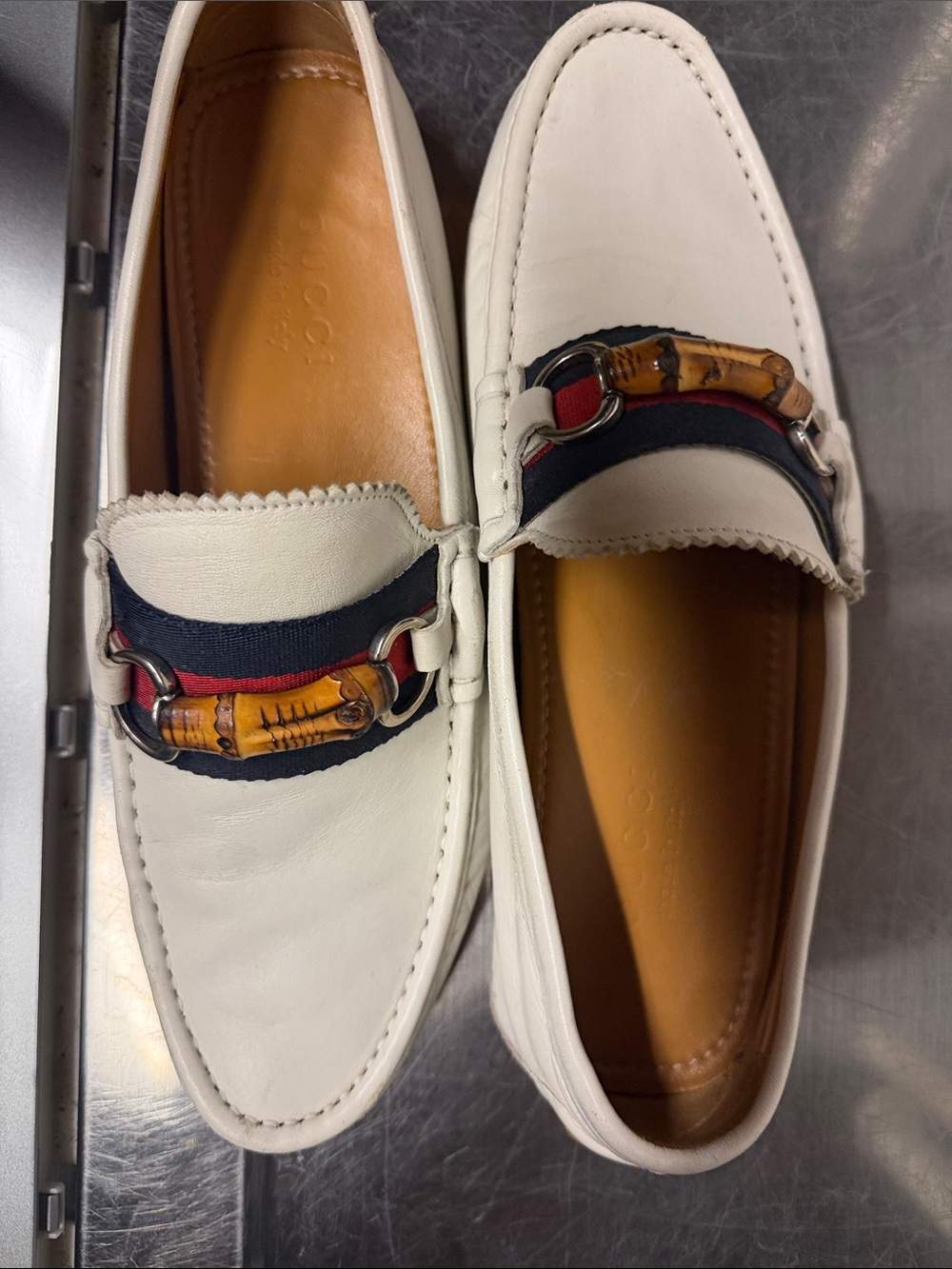 Gucci White Leather Loafers with Bamboo Horsebit and Navy-Red Web